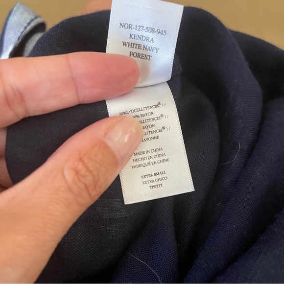 NWT Rails Kendra White Navy Forest Flannel Top | XS - Picture 8 of 10